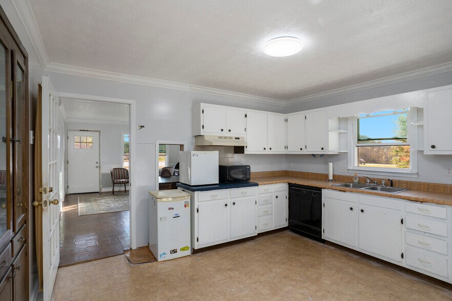 More Photos Of 2180 Highway 34 E, Newnan Medical For Lease