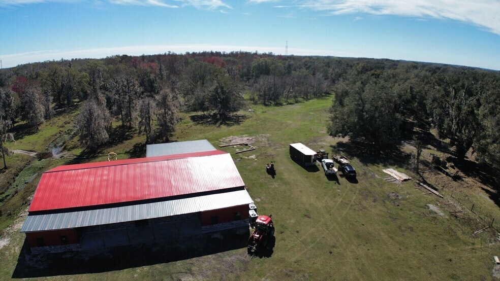 More Photos Of 7701 W Knights Griffin Rd, Plant City Lodge Meeting Hall For Sale