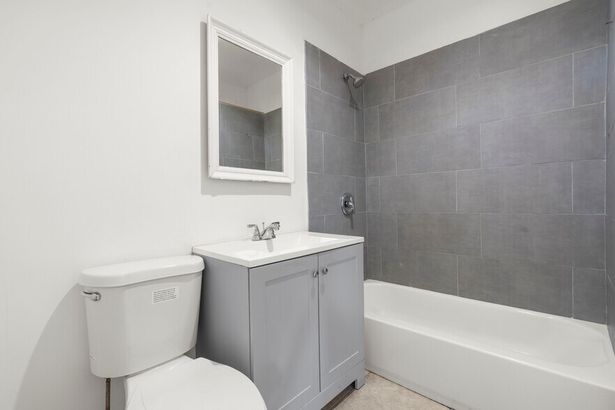 More Photos Of 265 Greenwich Ave, Stamford Apartments For Sale