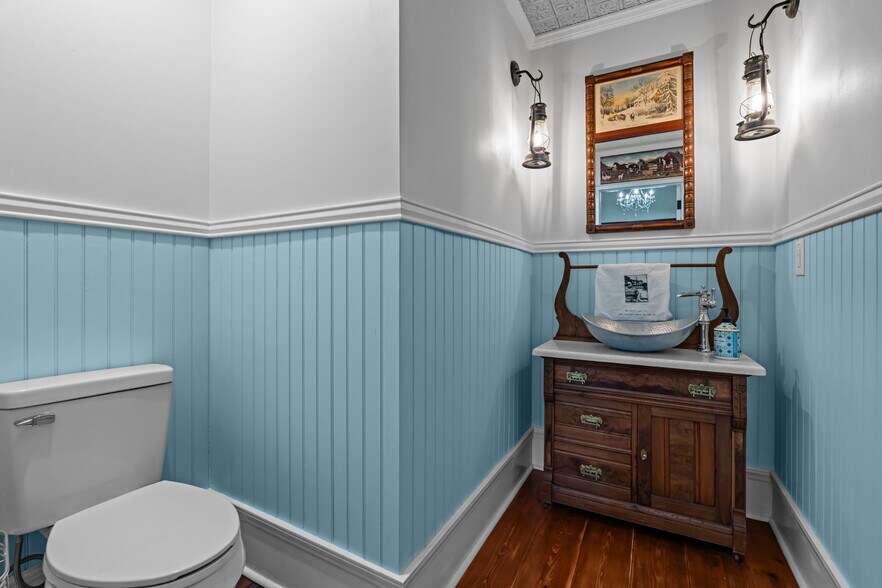 More Photos Of 202 W Main St, Sanford Office Residential For Sale