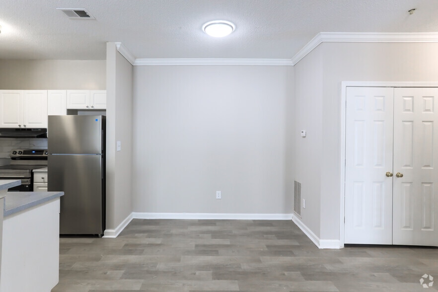 More Photos Of 6595 Mount Zion Blvd, Morrow Apartments For Sale