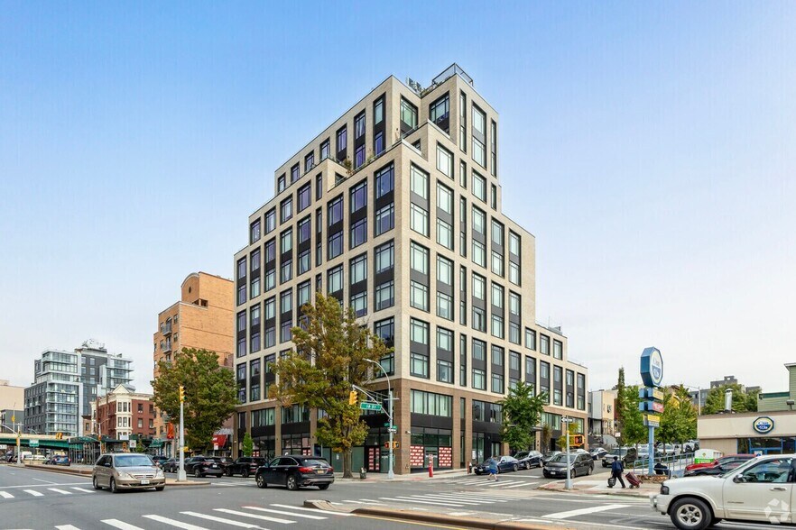 More Photos Of 613 4th Ave, Brooklyn Apartments For Sale