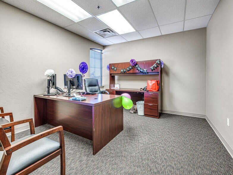 More Photos Of 1468 N Mustang Rd, Mustang Healthcare For Sale