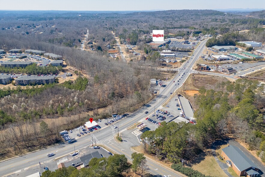 More Photos Of 334 Canton Rd, Cumming Auto Dealership For Sale