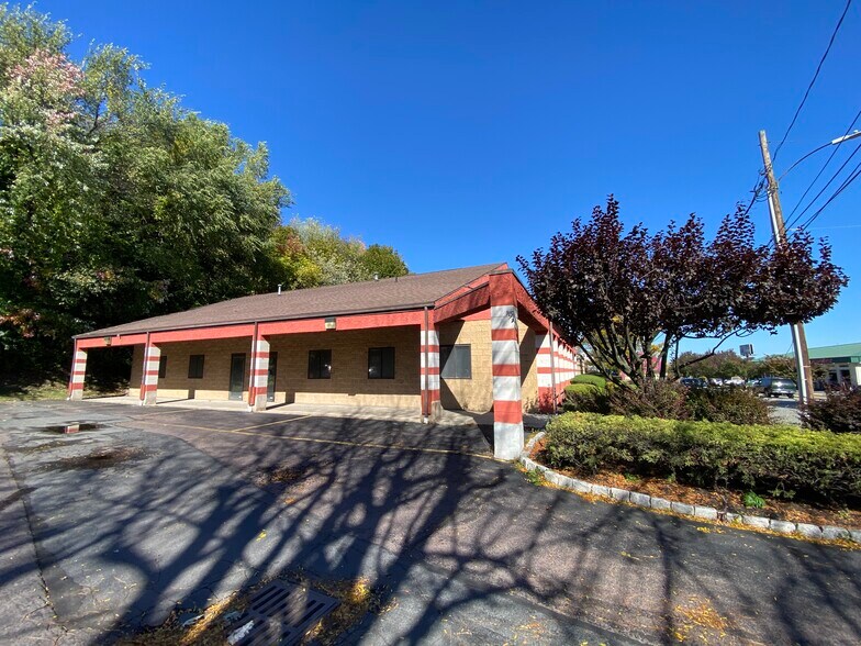 More Photos Of 381 N 9th Ave, Scranton Medical For Sale