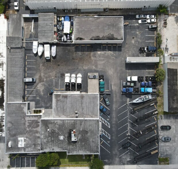 More Photos Of 950 SW 12th Ave, Pompano Beach Manufacturing For Lease
