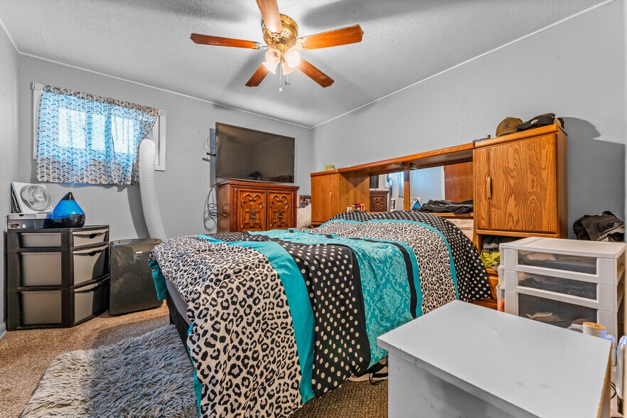 More Photos Of 117 Allemande Ln, Valencia Specialty For Sale