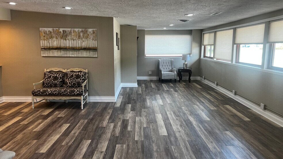 More Photos Of 508 E 6th St, Sheridan Storefront For Sale