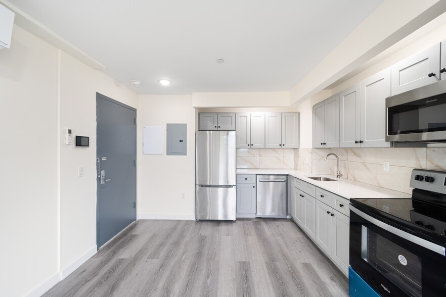 More Photos Of 8623 Flatlands Ave, Brooklyn Apartments For Sale