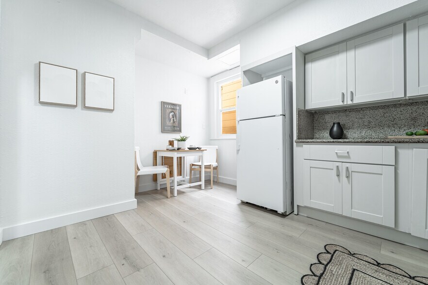 More Photos Of 1538 Thomas Ave, San Francisco Apartments For Sale