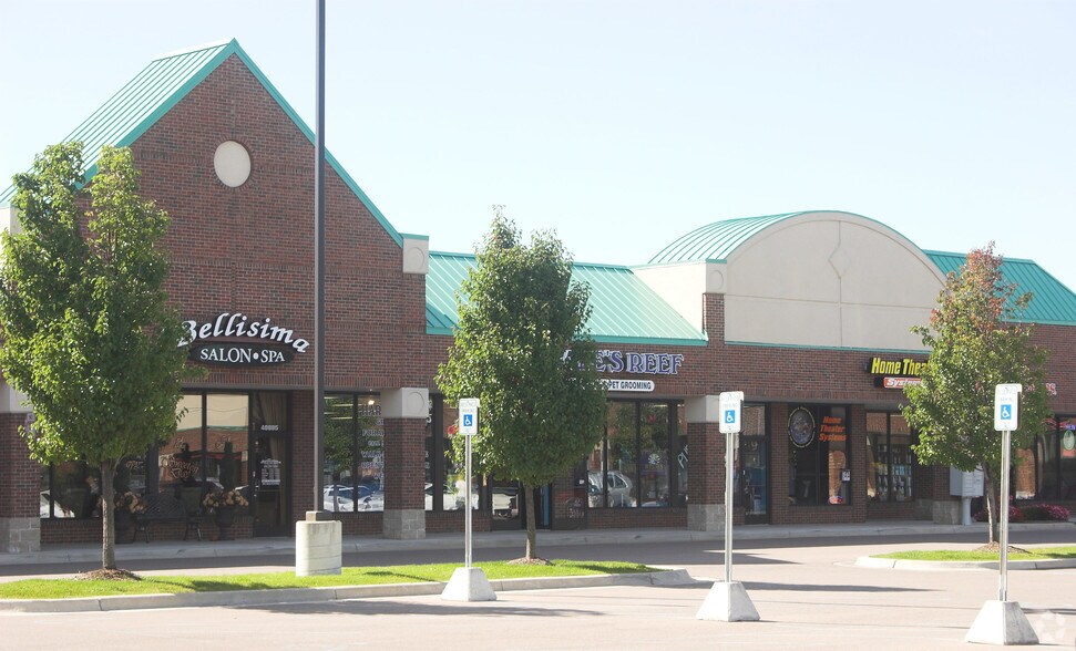 More Photos Of 48865-48935 Hayes Rd, Shelby Township Storefront For Lease