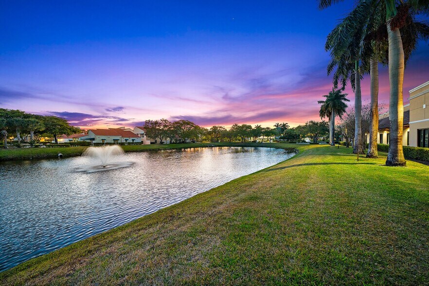 More Photos Of 500 Columbia Dr, West Palm Beach Office For Lease