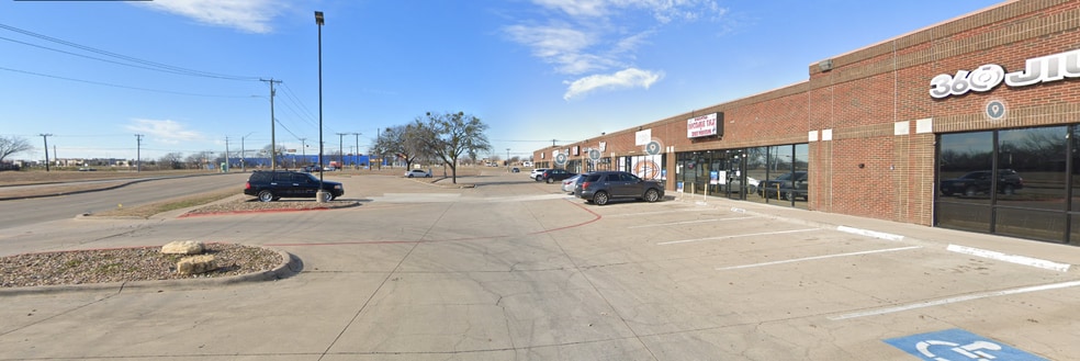 More Photos Of 830 Mayfield Rd, Grand Prairie Unknown For Lease