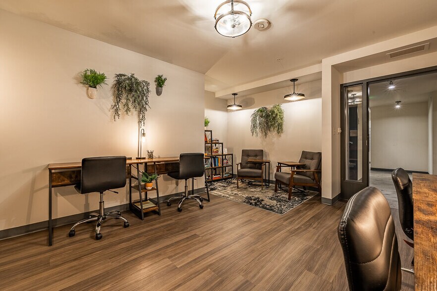 More Photos Of 2230 NW 57th St, Seattle Apartments For Lease