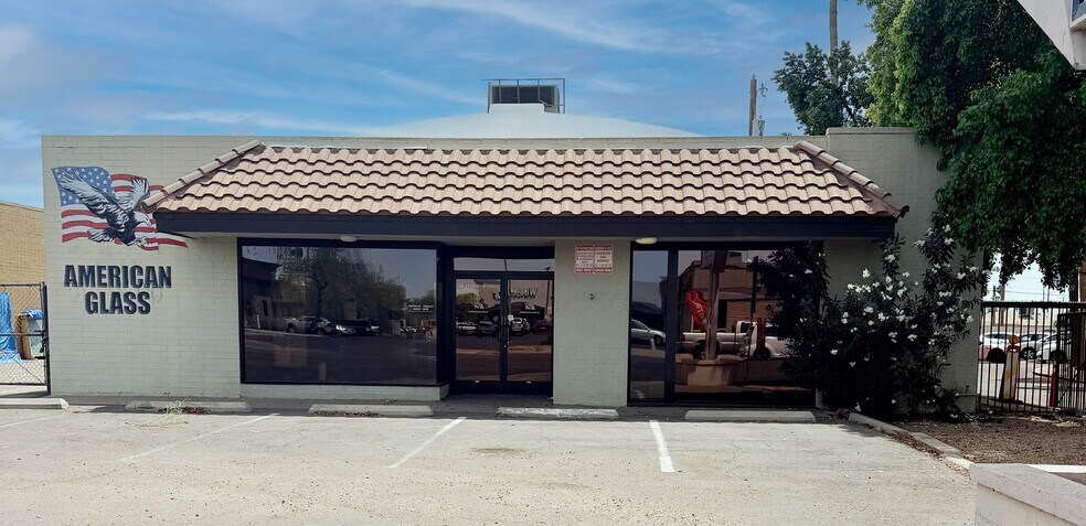 Primary Photo Of 3419 W Bethany Home Rd, Phoenix Freestanding For Sale