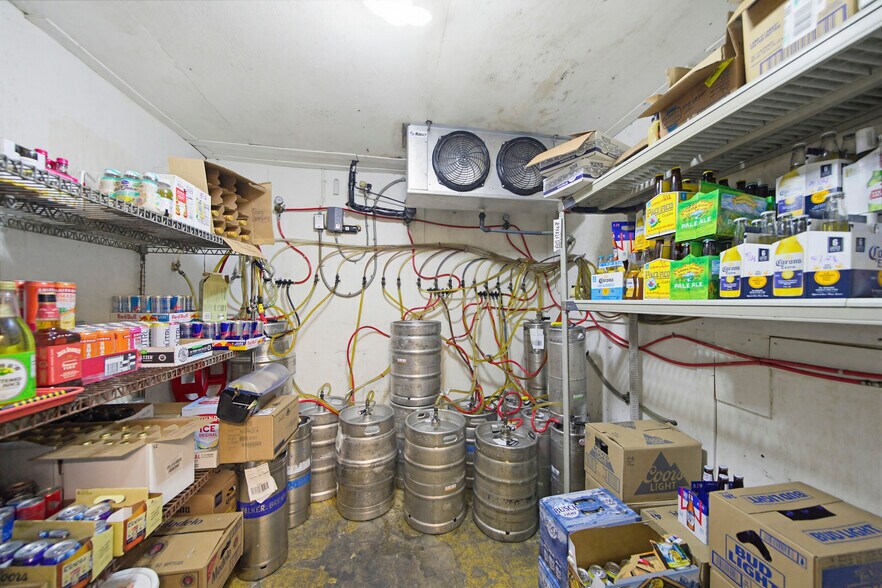 More Photos Of 3524 McCulloch Blvd N, Lake Havasu City Restaurant For Sale