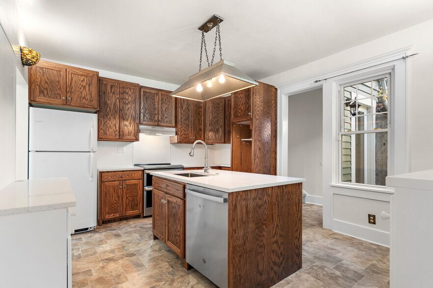 More Photos Of 2389 W Boise Ave, Boise Specialty For Sale