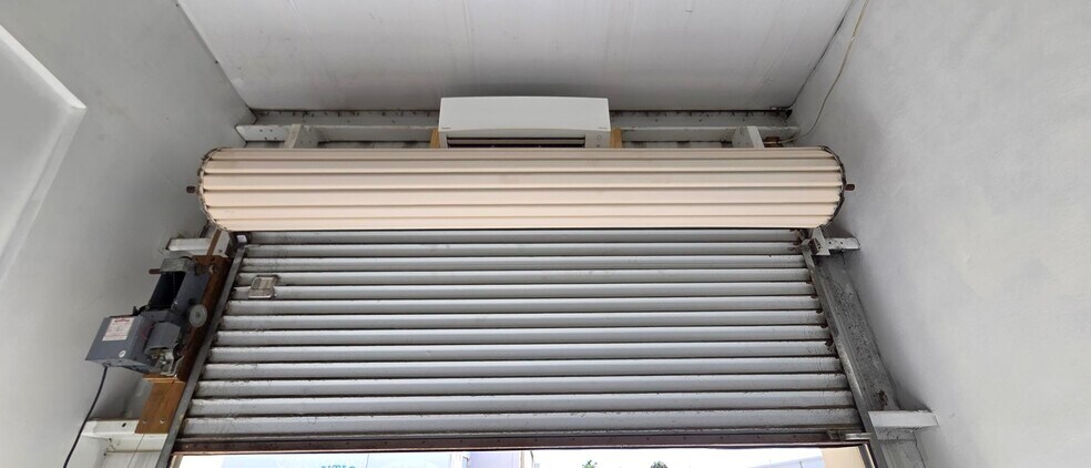 More Photos Of 1133 Industrial Blvd, Naples Manufacturing For Lease