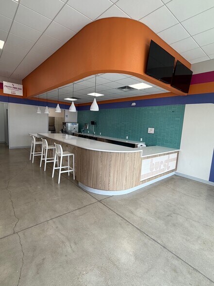 More Photos Of 7546 Prairie View Rd, Temple General Retail For Lease