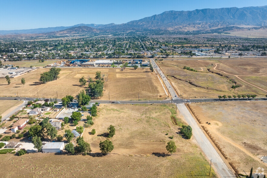 More Photos Of 1101 E 1st St, Beaumont Land For Sale