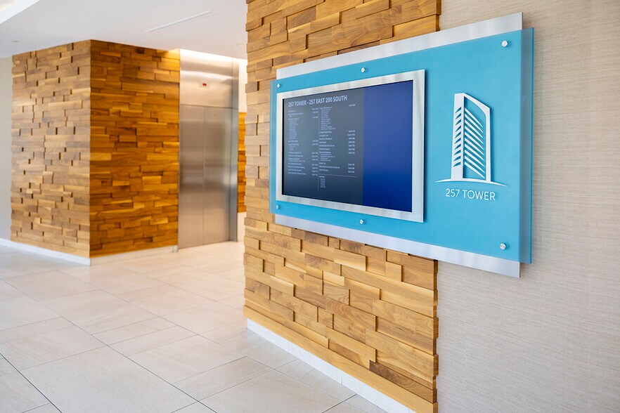 More Photos Of 257 E 200 S, Salt Lake City Office For Sale