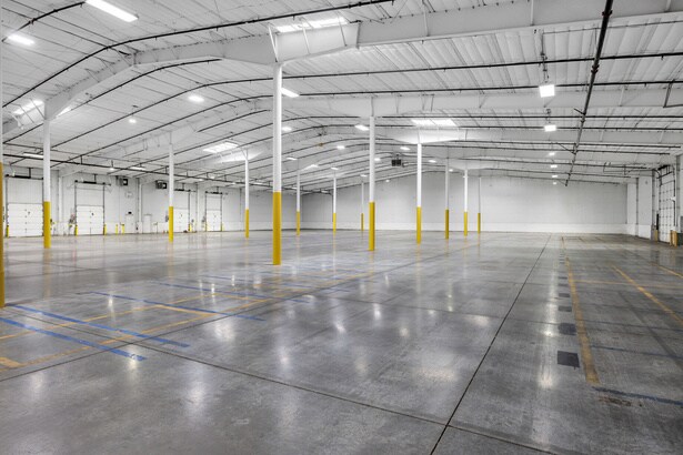 More Photos Of 695 W 1700 S, Logan Warehouse For Lease