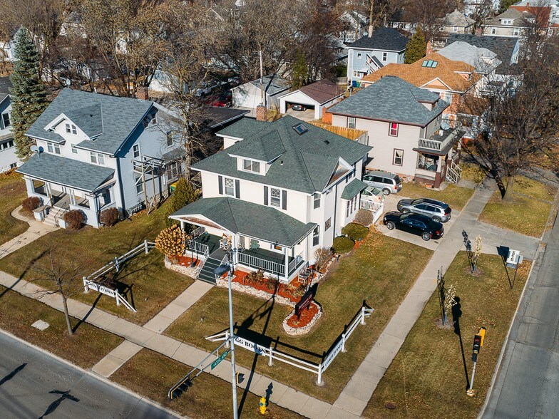 702 Mather St, Green Bay, WI 54303 Office Residential For Sale