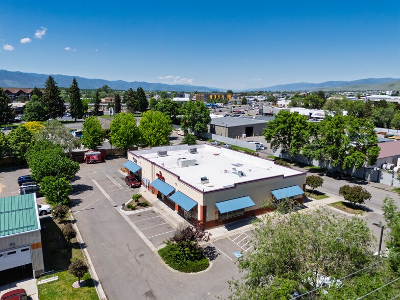 More Photos Of 1925 Sherwood St, Missoula General Retail For Lease