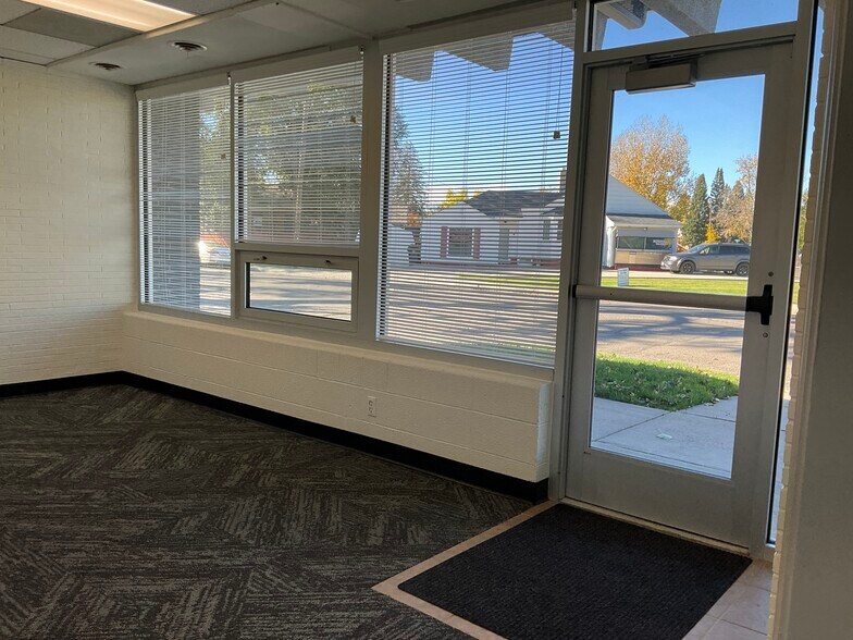 More Photos Of 525 Randall Ave, Cheyenne Office For Lease