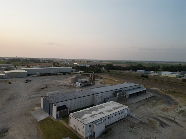 More Photos Of 2500 E 9th St, Hays Warehouse For Sale