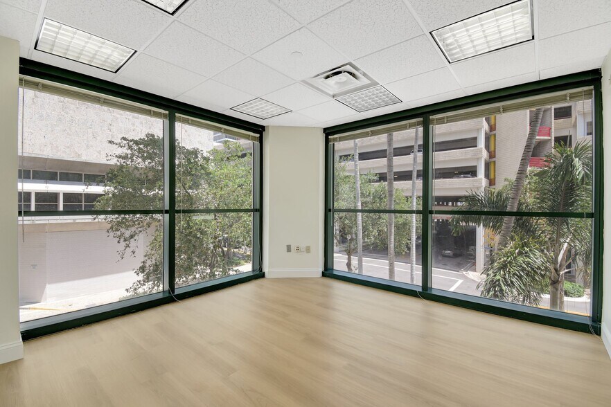 More Photos Of 200 S Andrews Ave, Fort Lauderdale Medical For Sale