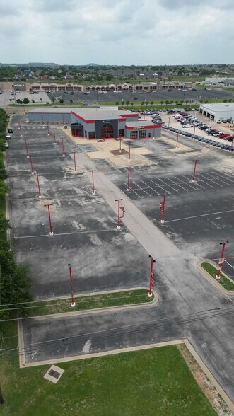 More Photos Of 1902 E Central Texas Expy, Killeen Auto Dealership For Lease