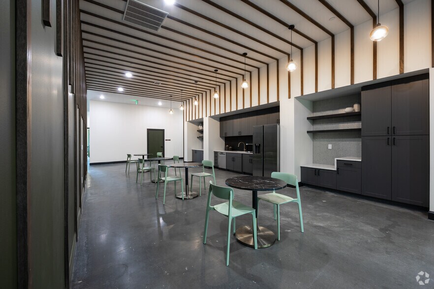 More Photos Of 3375 Oak Harbor Dr., Peachtree Corners Coworking Space