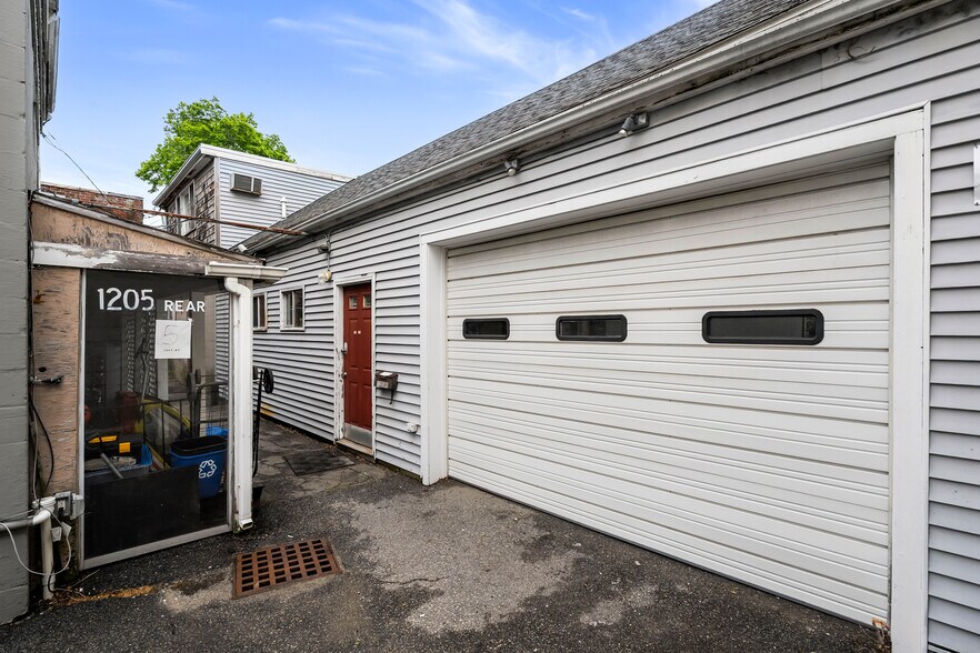 More Photos Of 1205 Massachusetts Ave, Arlington Storefront Retail Residential For Sale
