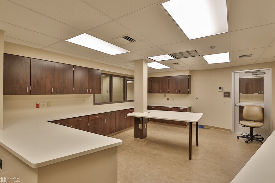 More Photos Of 2346 Jacksonville Rd, Bethlehem Medical For Sale