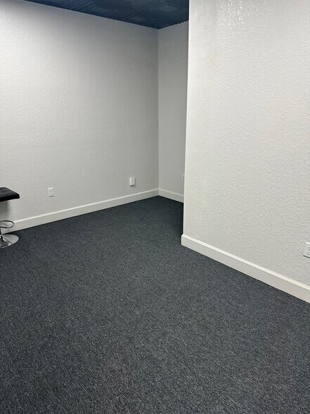 More Photos Of 2506-2510 SE 17th St, Ocala Office For Lease