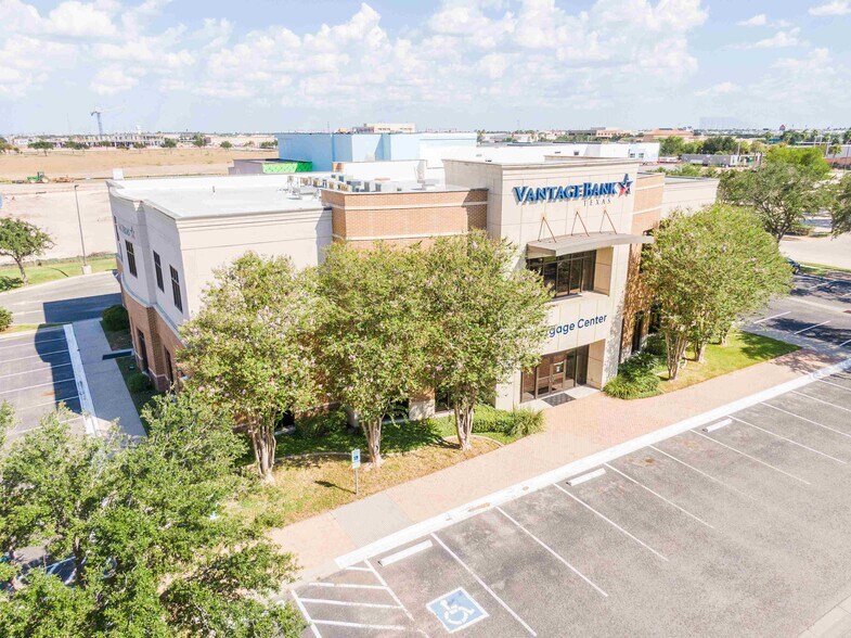 More Photos Of 1524 N Mccoll St, McAllen Medical For Lease