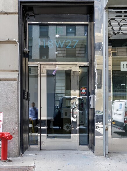 More Photos Of 118-120 W 27th St, New York Office Residential For Sale