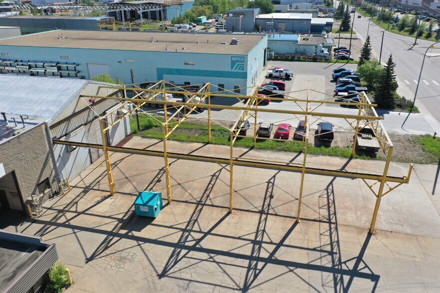More Photos Of 7410 68th Ave NW, Edmonton Manufacturing For Sale
