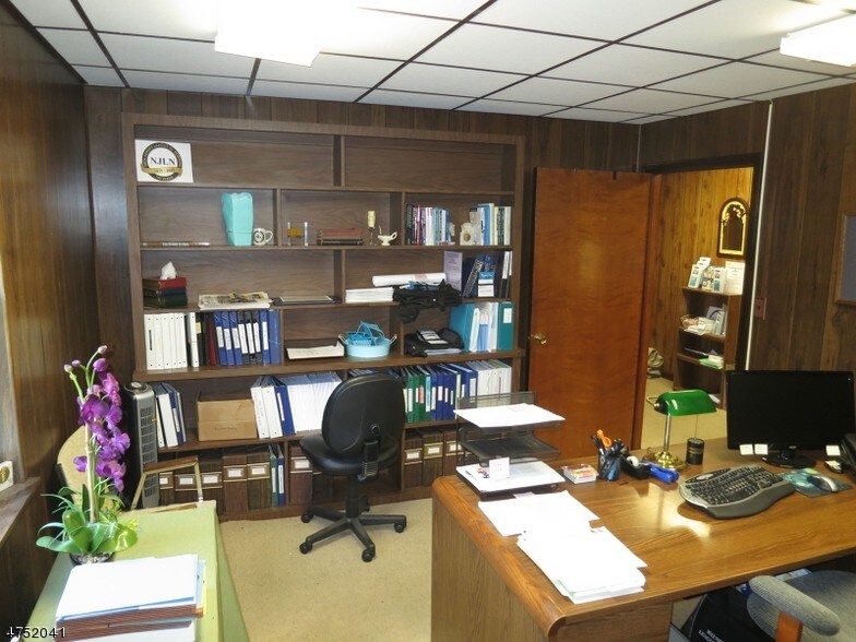 More Photos Of 332-334 North Ave, Garwood Loft Creative Space For Lease