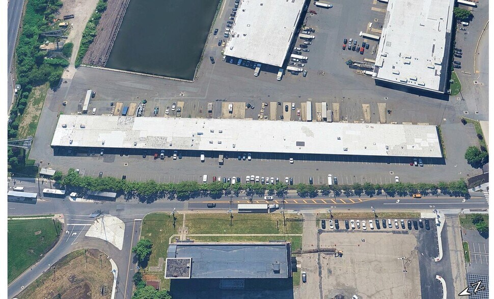 More Photos Of 9 Basin Dr, Kearny Warehouse For Lease