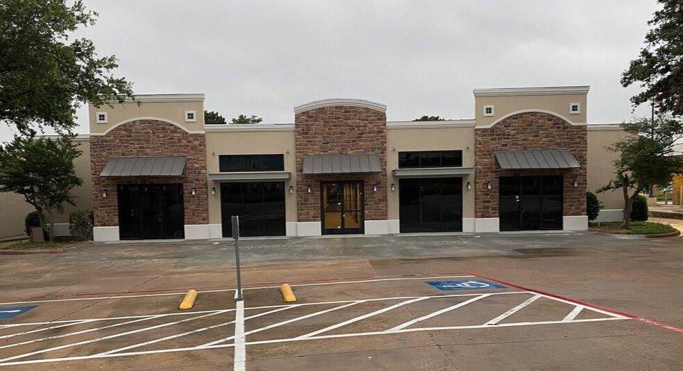 Primary Photo Of 4747 S Hulen St, Fort Worth Storefront Retail Office For Lease