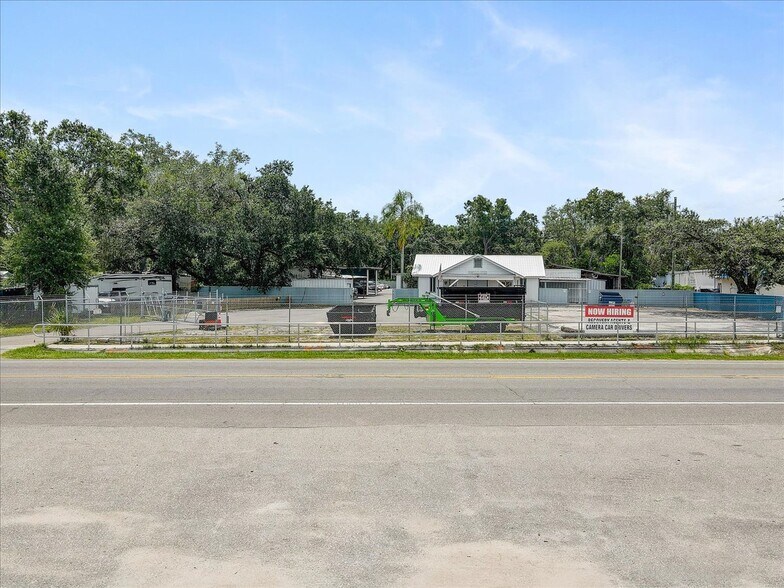 Primary Photo Of 11309 E US Highway 92, Seffner Warehouse For Sale