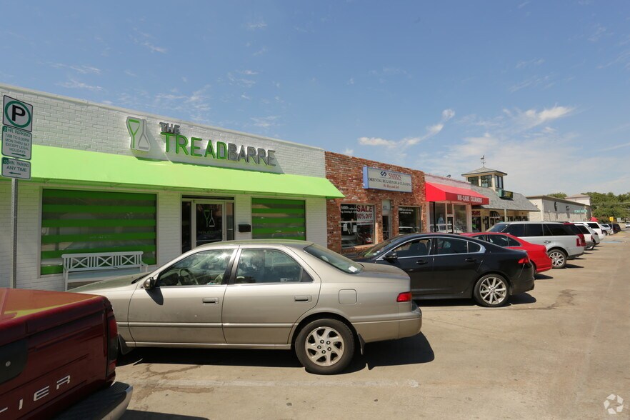 More Photos Of 6915-6933 Hillcrest Ave, Dallas Storefront For Lease