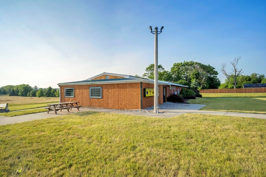 More Photos Of 3521 Sullivan Trl, Easton General Retail For Sale