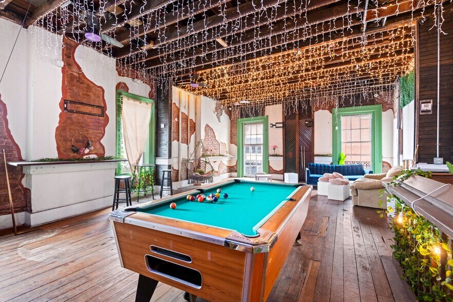 More Photos Of 735 St Joseph St, New Orleans Office For Lease