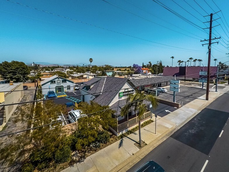 More Photos Of 745 N Tustin St, Orange Office For Sale