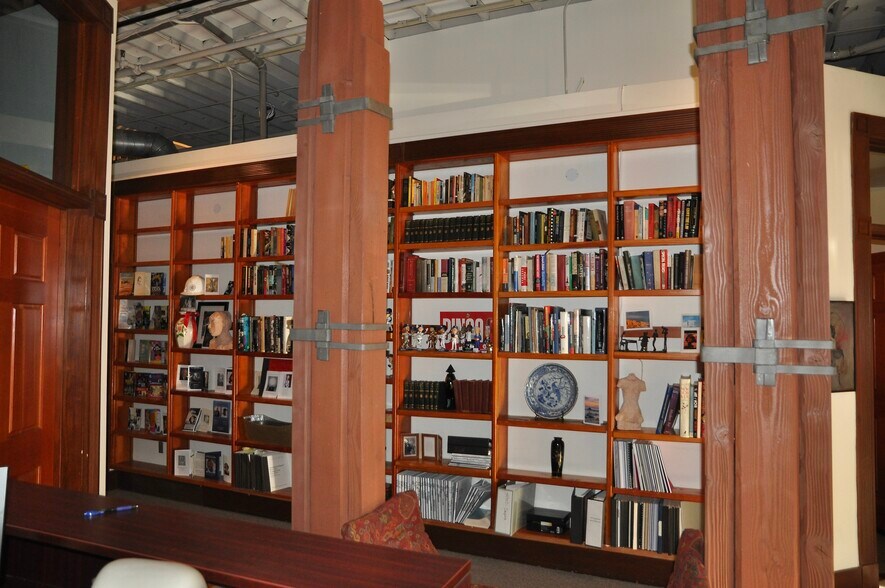 More Photos Of 118-128 N Fair Oaks Ave, Pasadena Office For Sale