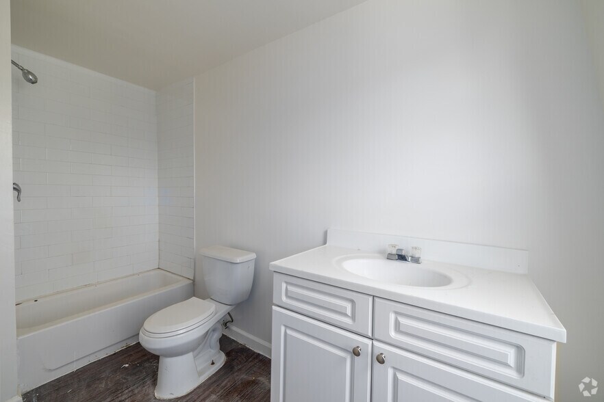 More Photos Of 225 West Broadway, Paterson Multifamily For Sale