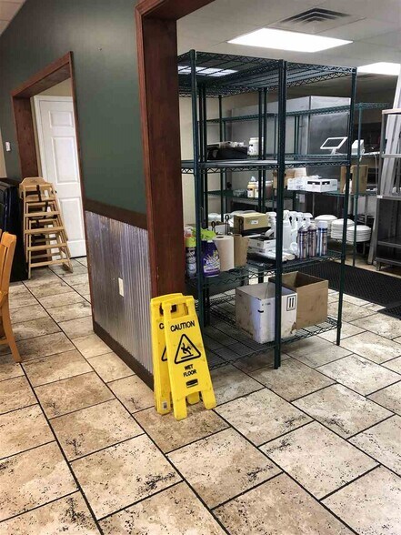 More Photos Of 675 S Main St, Brownsville Restaurant For Sale